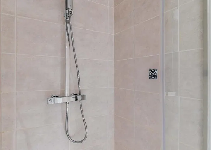 Apartamento 60m2 Refait A Neuf - 12 - 4p *