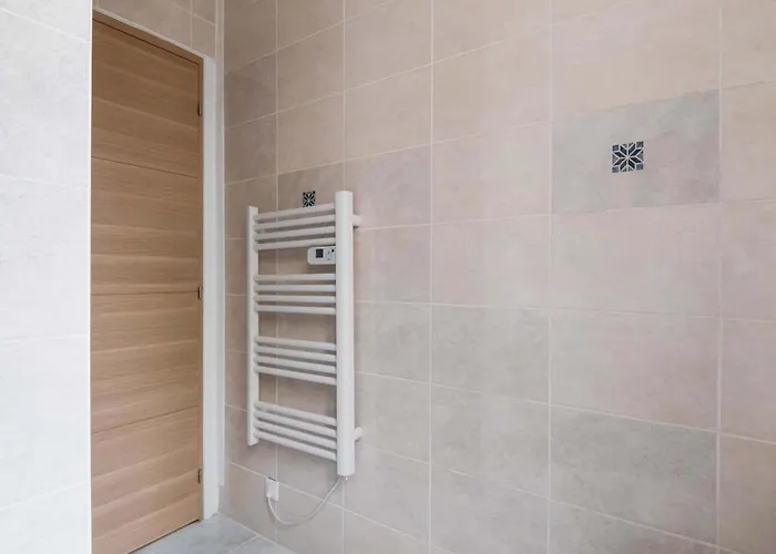 60m2 Refait A Neuf - 12 - 4p *